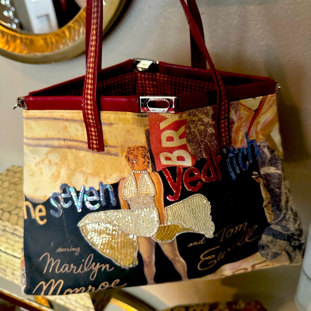 Isabella Fiore purse